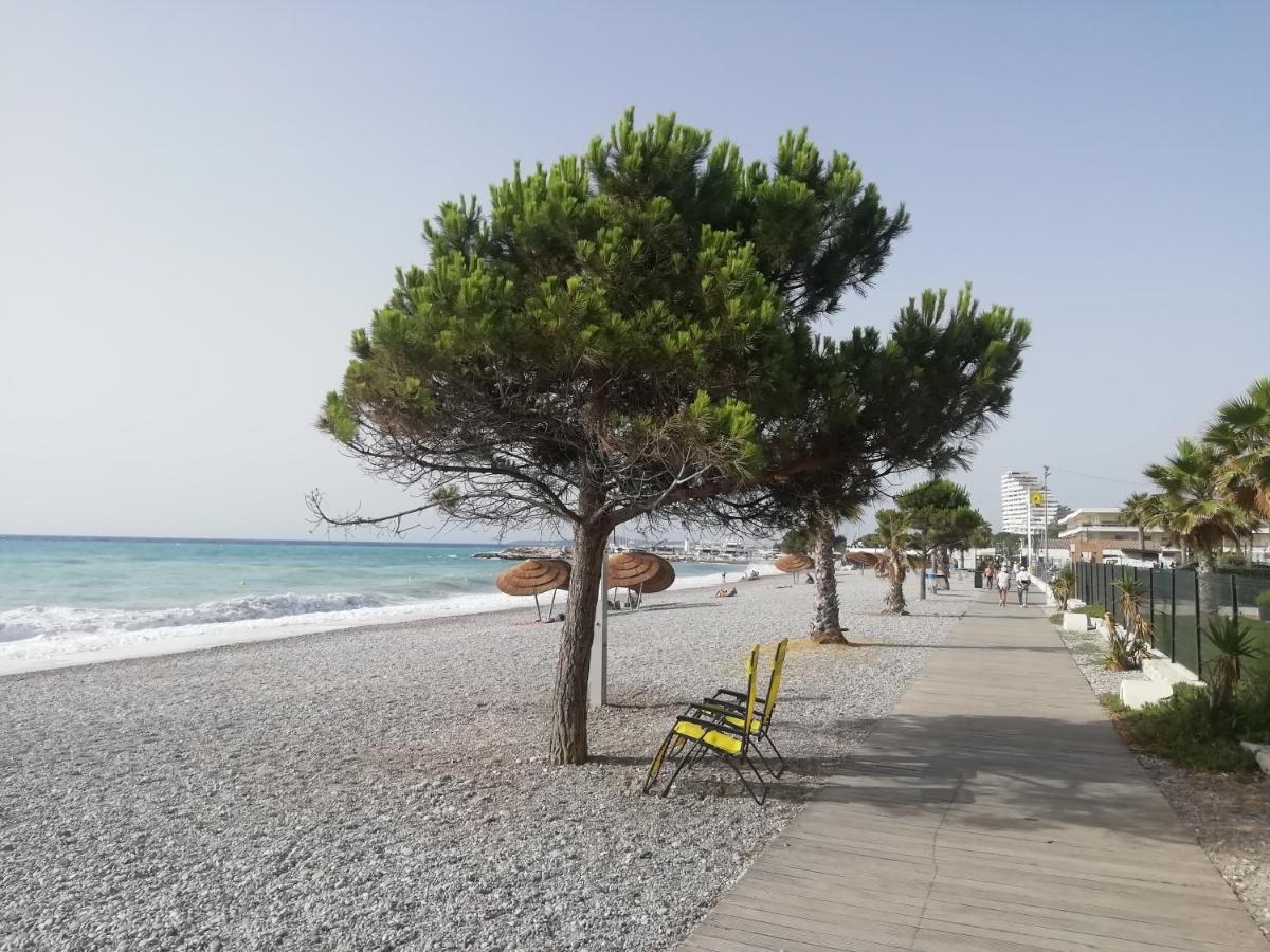 Cote D'Azur Joli Studio 50M Plage, Climatisation , Parking. Villeneuve-Loubet Εξωτερικό φωτογραφία