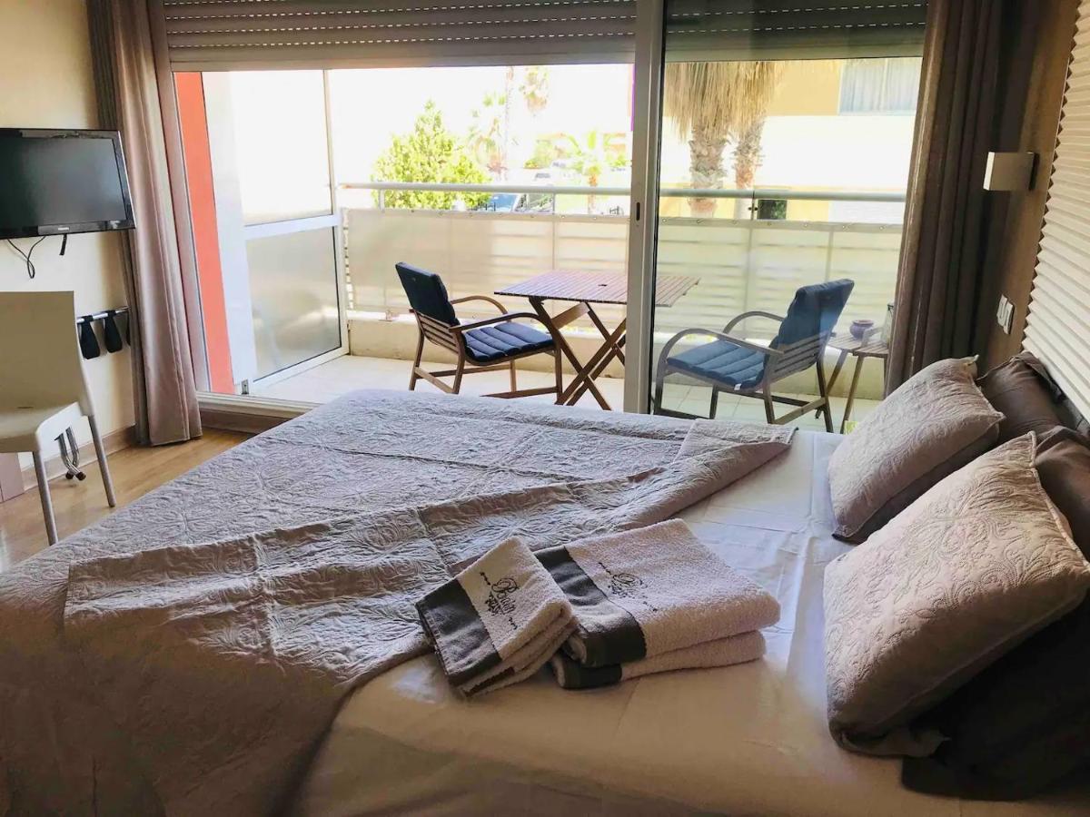 Cote D'Azur Joli Studio 50M Plage, Climatisation , Parking. Villeneuve-Loubet Εξωτερικό φωτογραφία